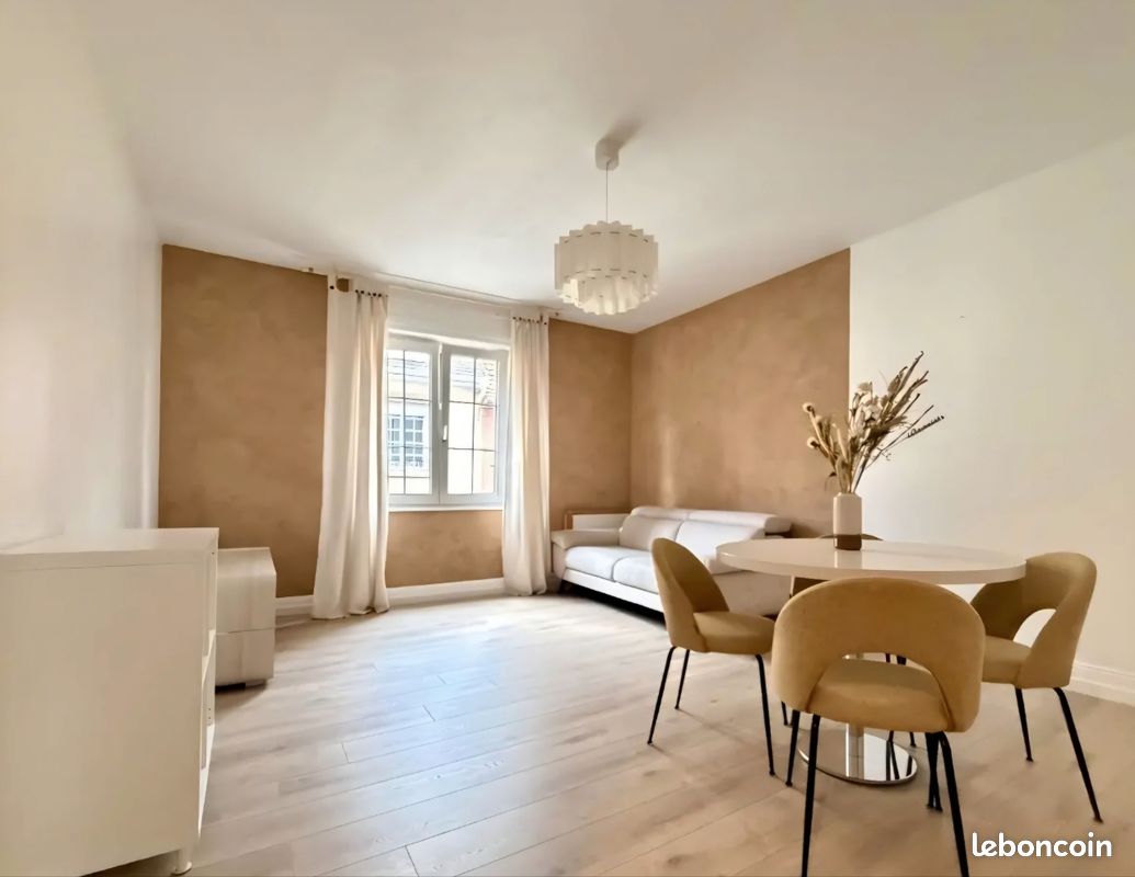 Appartement 3 pièces 74 m² · à Strasbourg · 74,1 m² · 1 280 €