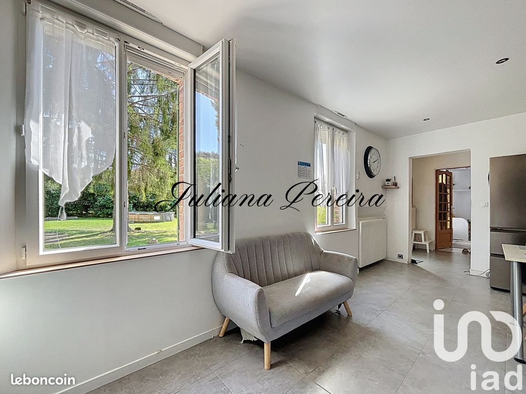 Maison 5 pièces 118 m² · à Fontenay-Saint-Père · 118 m² · 310 000 €