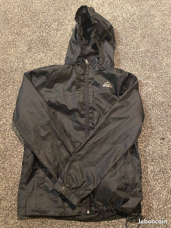 K-Way noir (image 1)