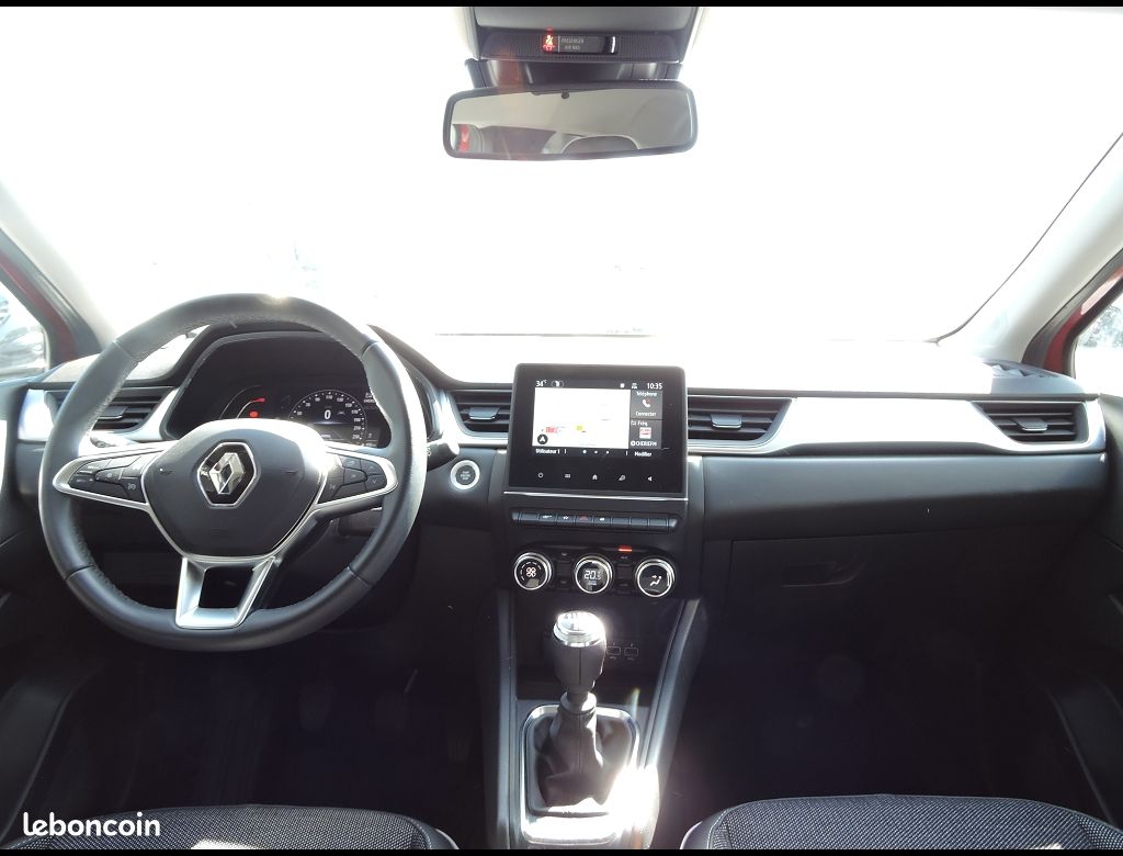 Renault Captur TECHNO TCE 90CH BVM6 (image 8)