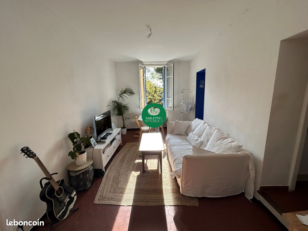Appartement 3 pièces 61 m² · à La Seyne-sur-Mer · 61 m² · 860 €/mois