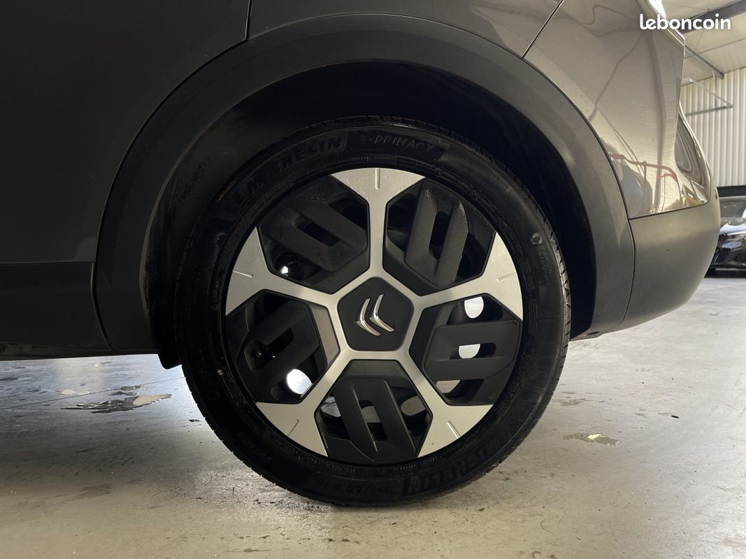 Citroën C4 (3) BlueHDi 110 BVM6 Feel Pack Business (image 36)
