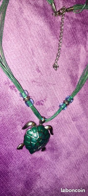 Pendentif pîerre tortue - Canada