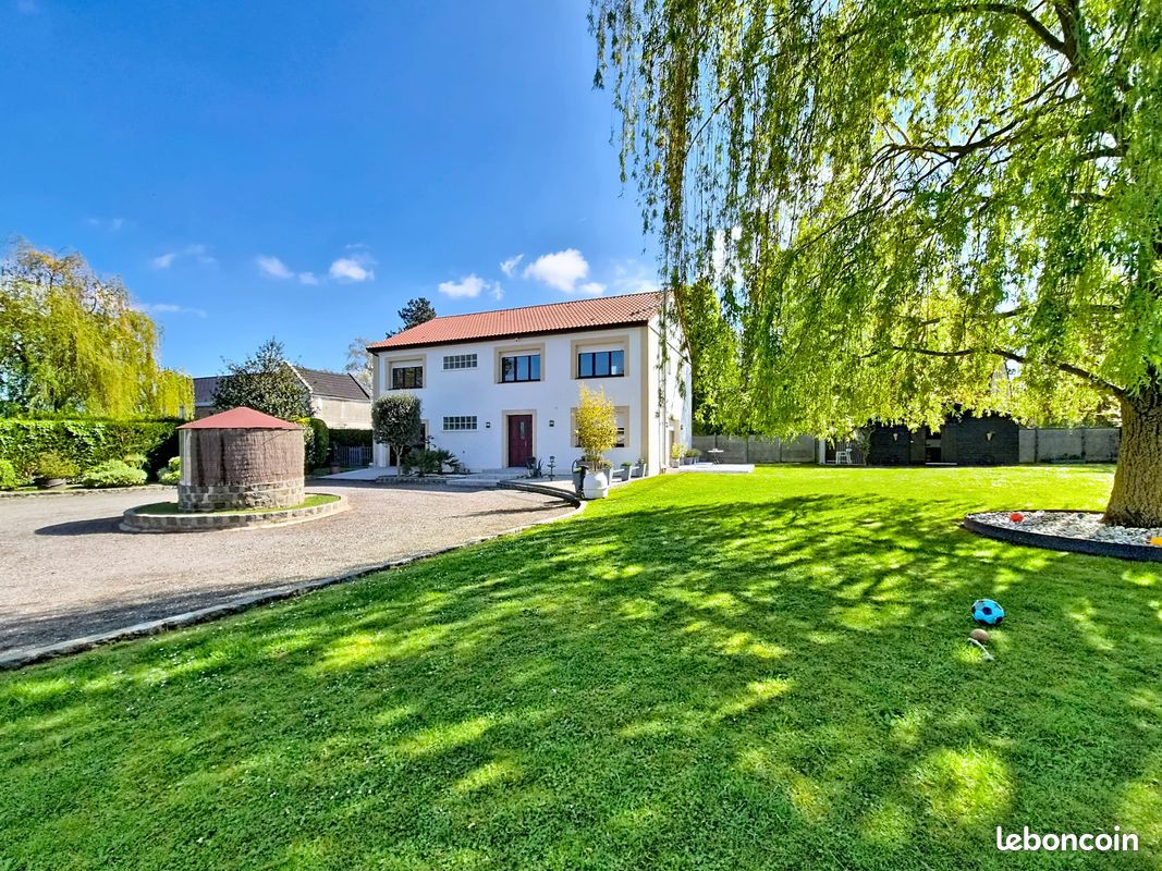 Maison 7 pièces 191 m² · à Cambrai · 191 m² · 395 000 €