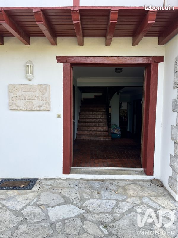 Maison 7 pièces 209 m² (image 1)