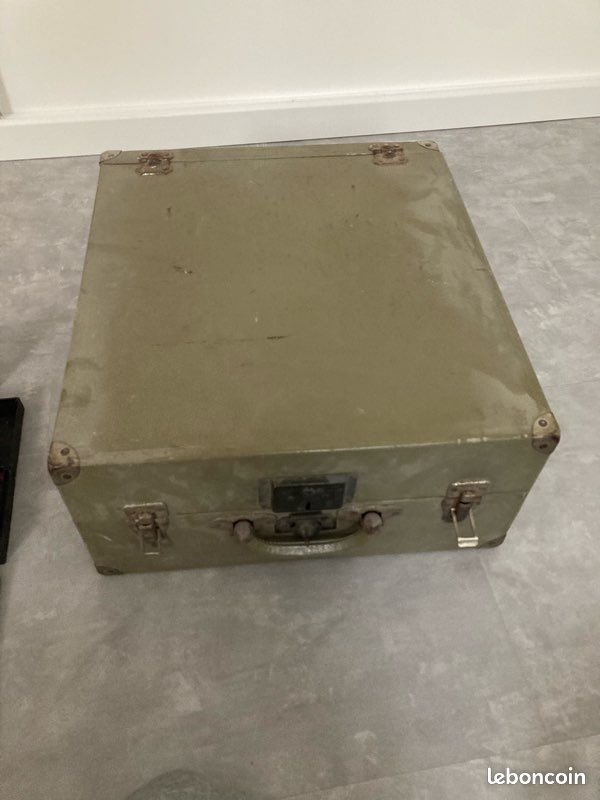 PROJECTEUR HEURTIER MODEL MONOSON.EN .8mm FILM BOBINE VALISE.LAMPE 500 WATTS. EUR 57,00 - FR