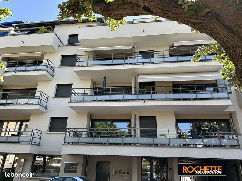 Appartement 3 pièces 70 m² · à Montrond-les-Bains · 70 m² · 282 000 €