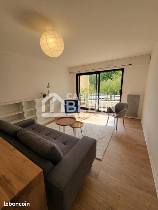 Appartement 2 pièces 46 m² · à Bordeaux · 46 m² · 892 €/mois