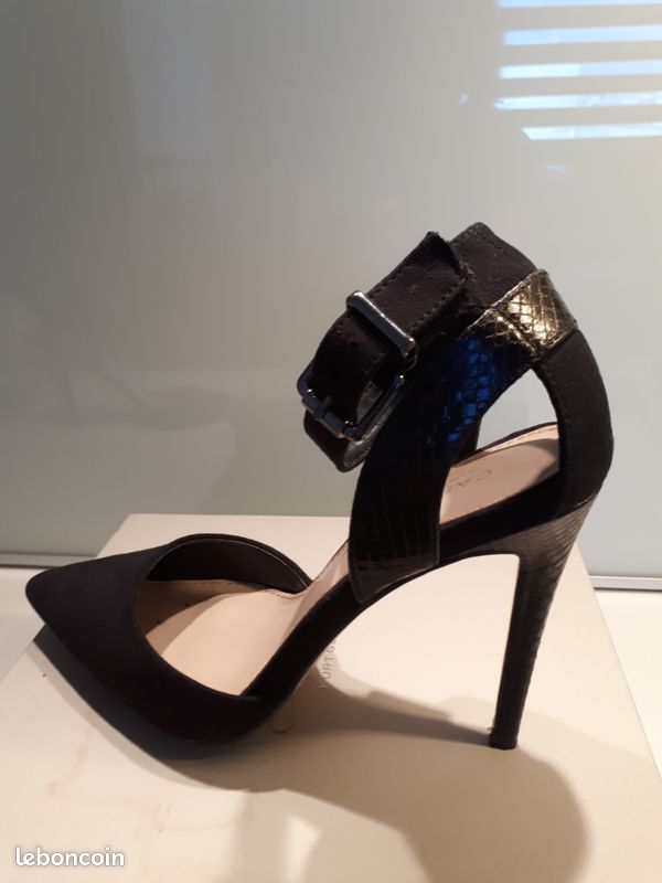 Escarpins KURT GEIGER noires (image 2)