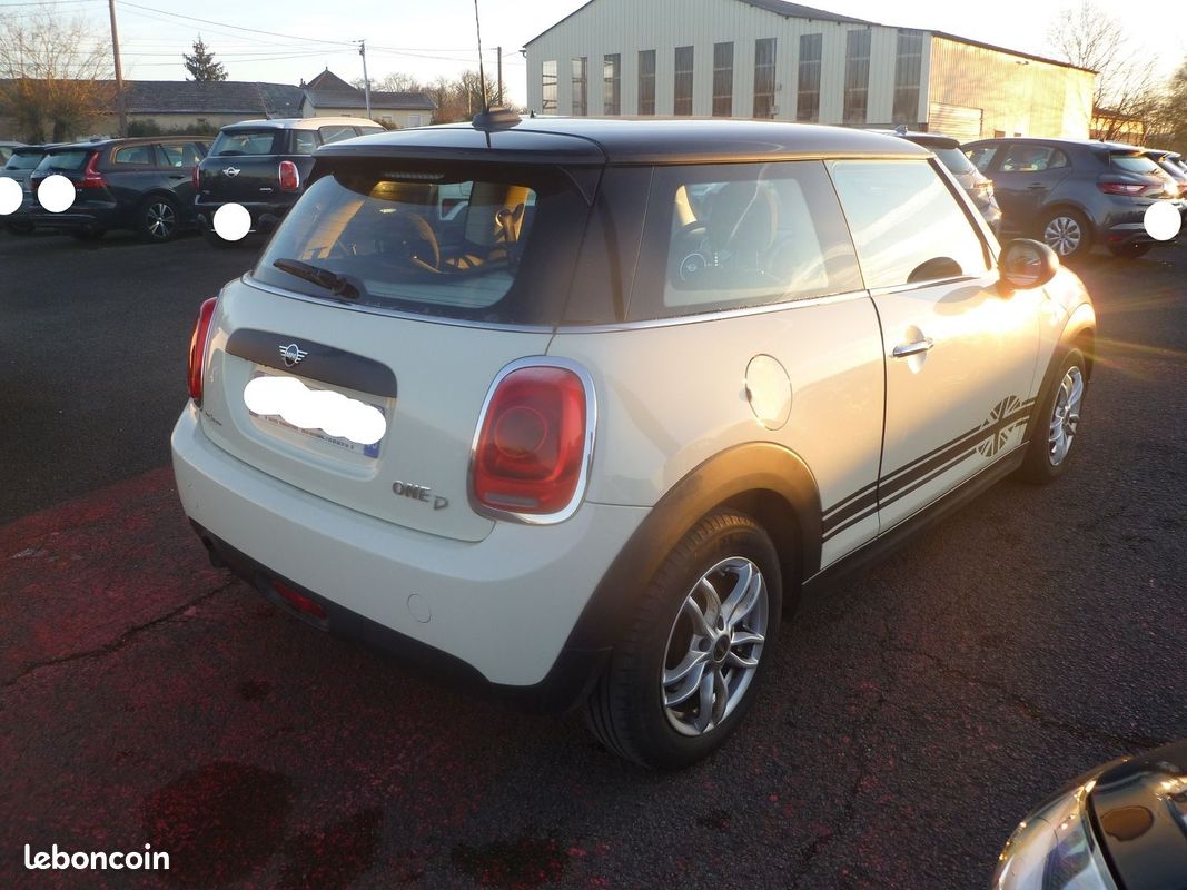 Mini MINI ONE 1.5 DIESEL 95CH BV6 (image 3)