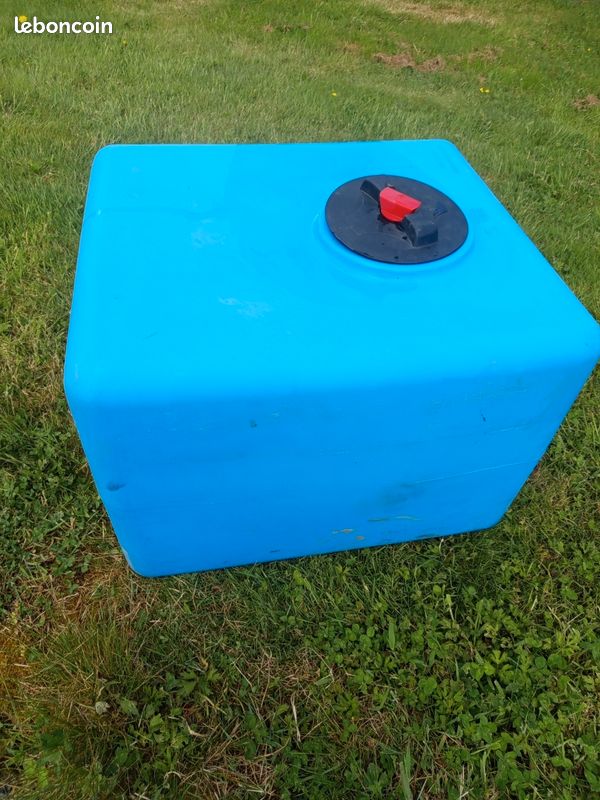 Cuve a eau (image 1)