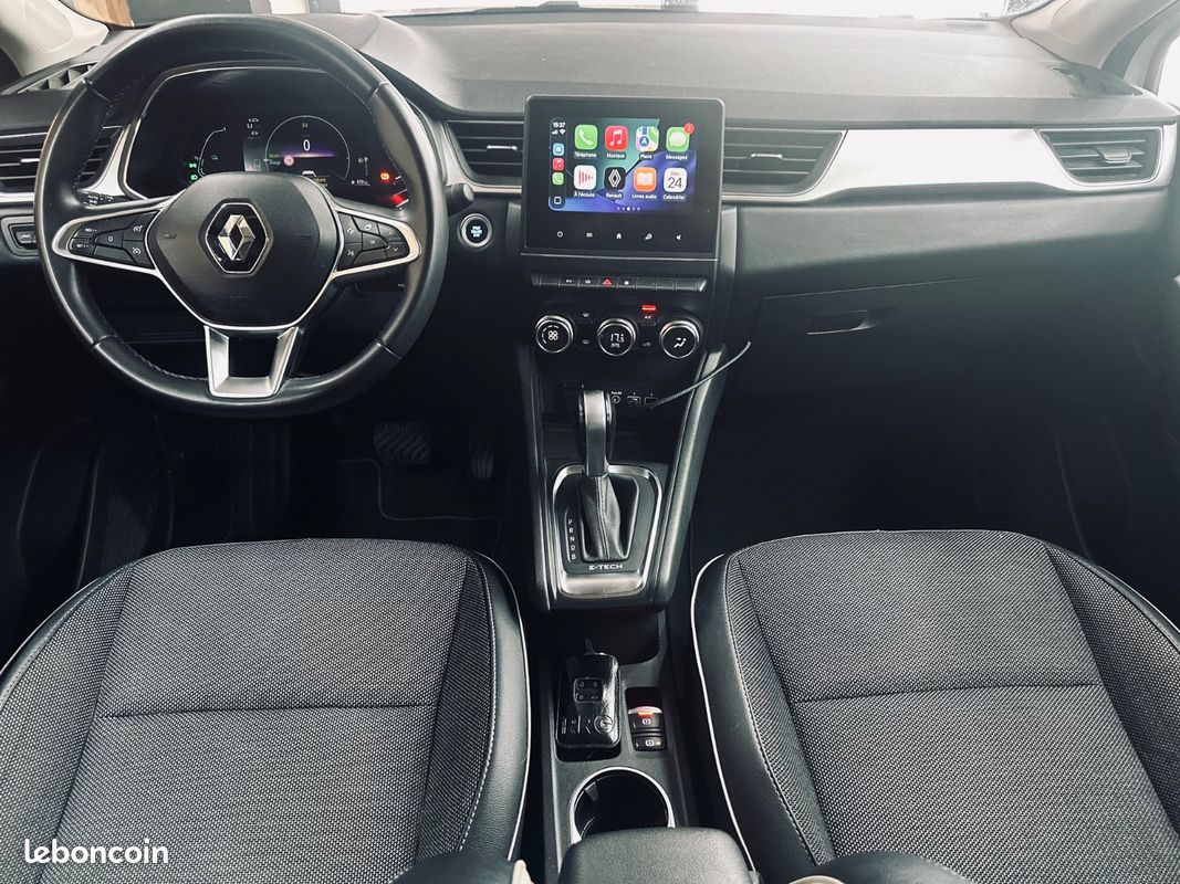 Renault CAPTUR 1.6 145CH Intens + CARPLAY + CAMERA + 2EME MAIN + ENTRETIEN CONSTRUCTEUR + GARANTIE 12 MOIS (image 8)