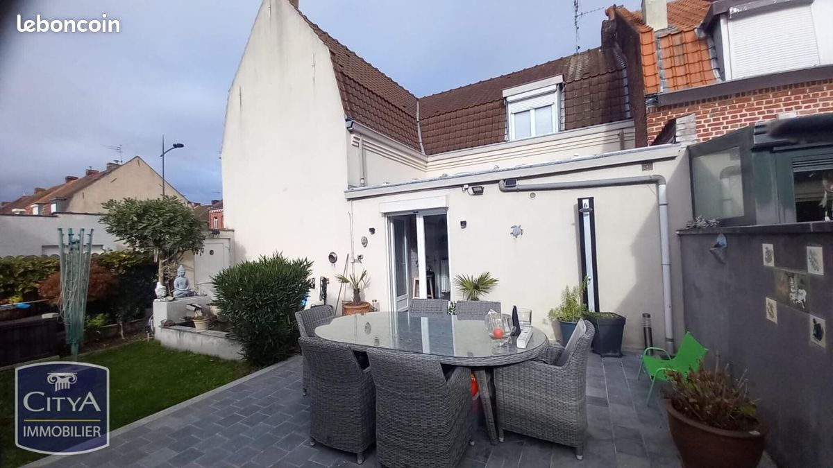 Maison 7 pièces 125 m² · à Lys-lez-Lannoy · 125 m² · 299 000 €