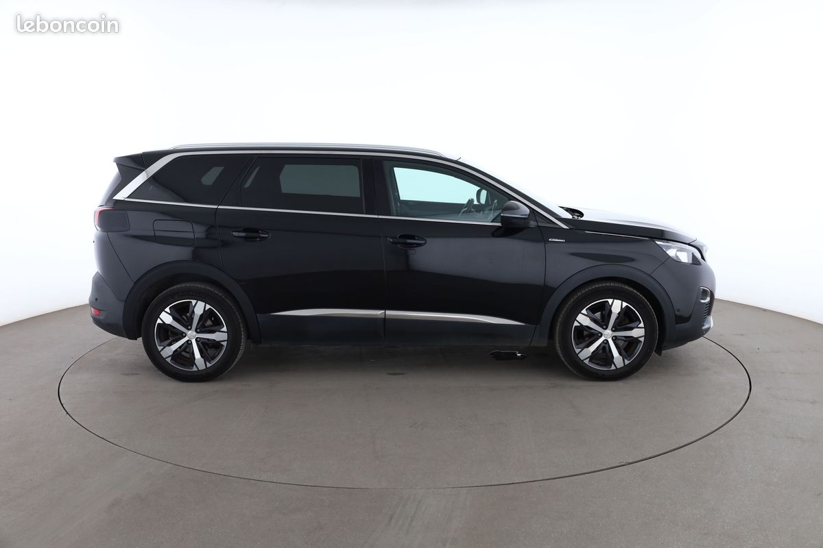 Peugeot 5008 1.2 PureTech GT Line 130 ch (image 14)
