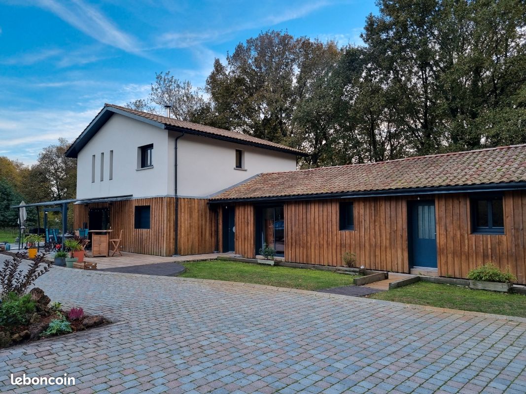 Maison 10 pièces 236 m² · à Mimizan · 236 m² · 780 000 €