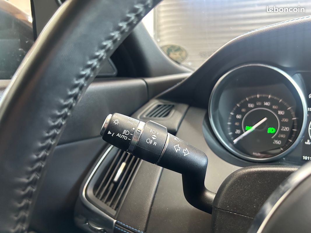 Jaguar e-pace 2.0d 150ch r-dynamic awd bva9 - full entretien jaguar - (image 25)