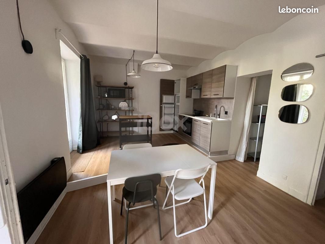 Appartement 2 pièces 38 m² · à Toulon · 38 m² · 853 €/mois