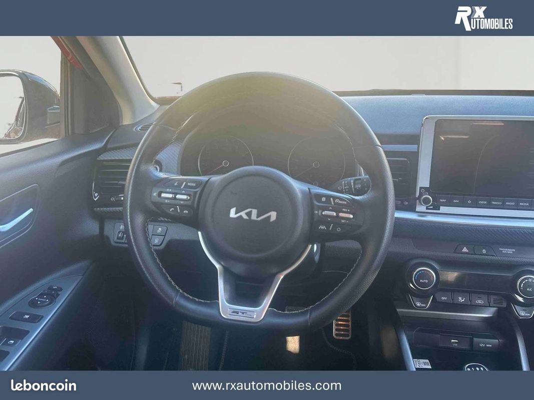 KIA Stonic 1.0 T-GDi 120 ch MHEV BVM6 GT Line (image 10)