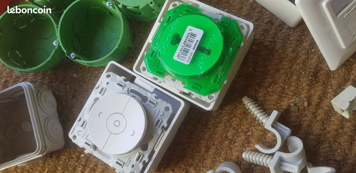 Lot électricité (image 8)