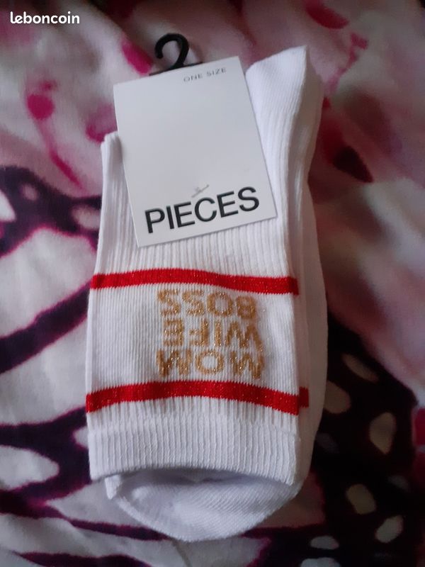 Chaussettes Femme PIECES Pailletées - Coton Et Fibres Métalliques - Confortables Et Élégantes