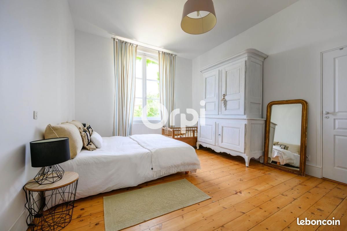 Maison 7 pièces 350 m² (image 14)