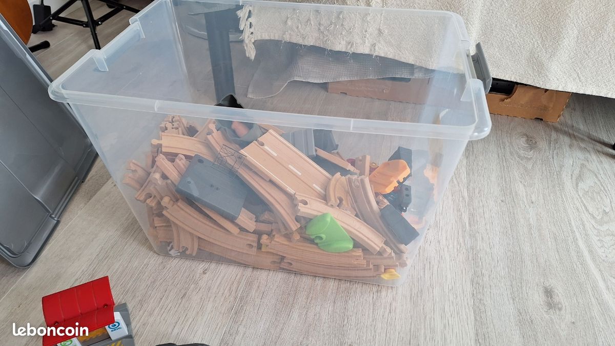 Lot train en bois BRIO (image 2)