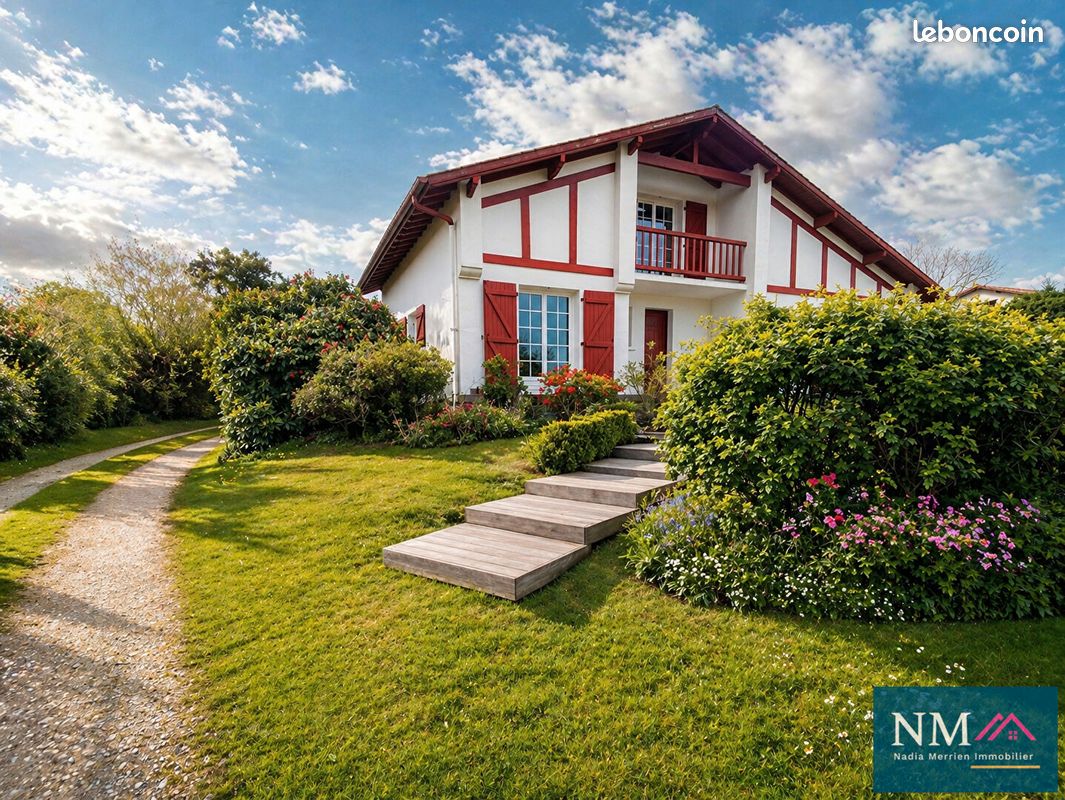 Maison 6 pièces 159 m² · à Lahonce · 159 m² · 550 000 €