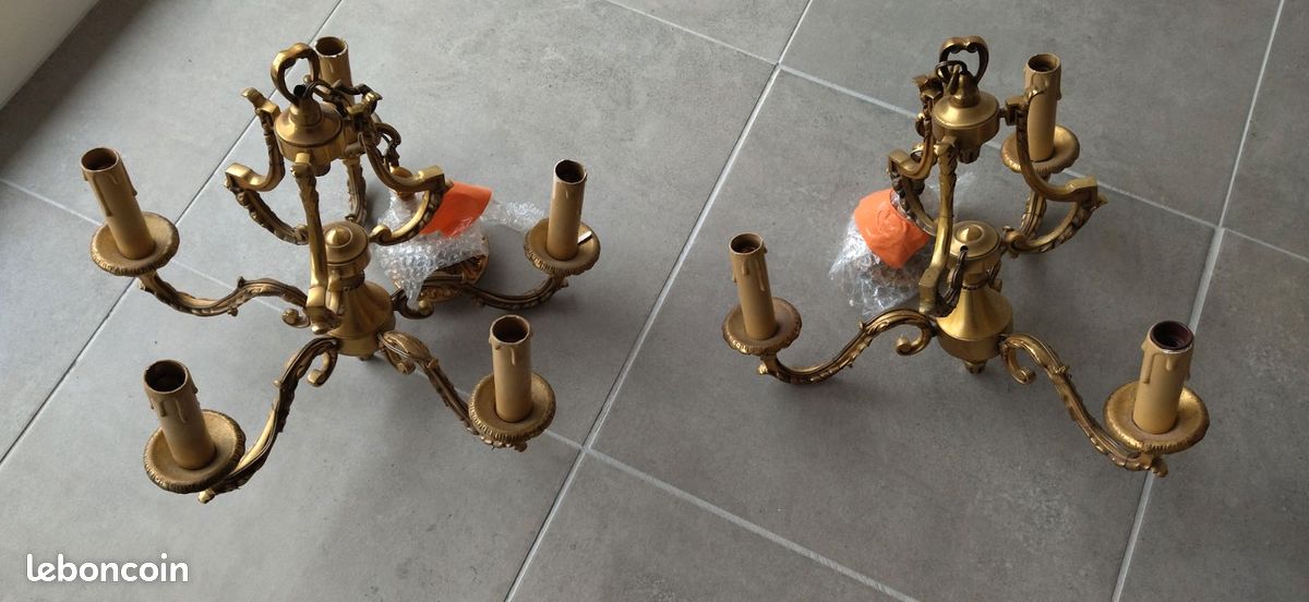 Suspension bronze (image 1)
