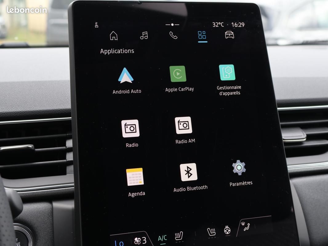 Renault Captur TCe 90 Techno (image 25)