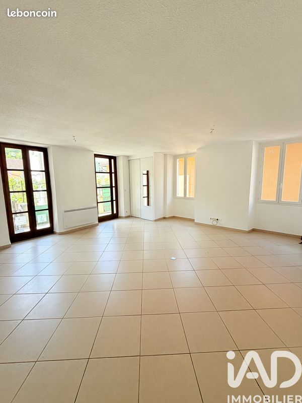 Appartement 5 pièces 104 m² · à Saint-Sauveur-sur-Tinée · 104 m² · 139 000 €