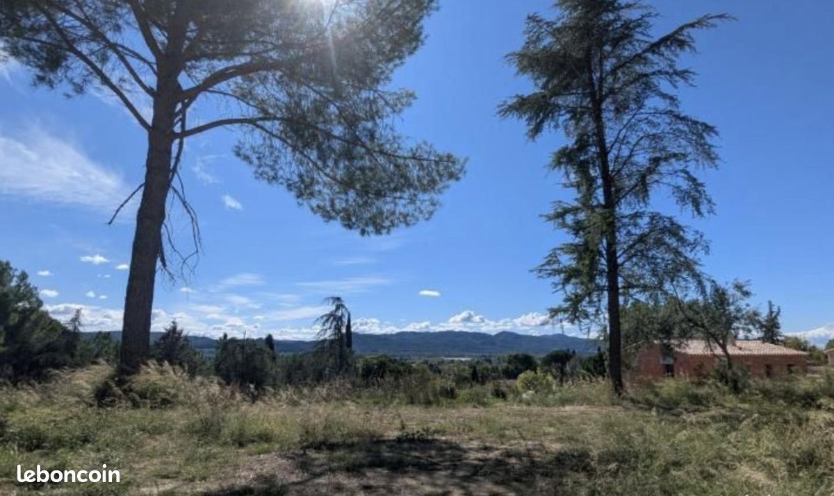 Terrain 430 m² Cadenet · 175 000 €