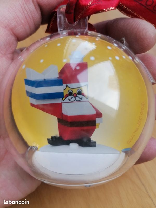 Boule de Noël Lego (image 1)