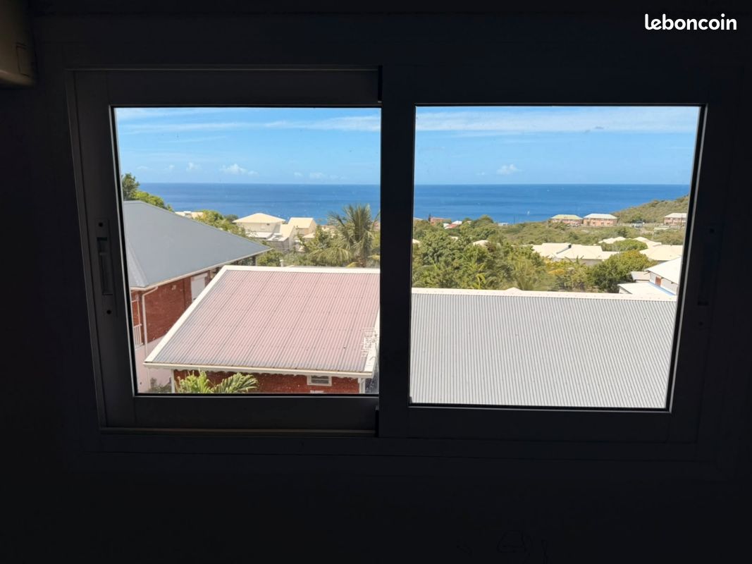 🌊 à louer – bel appartement f3 à baillif 🏡 (image 3)