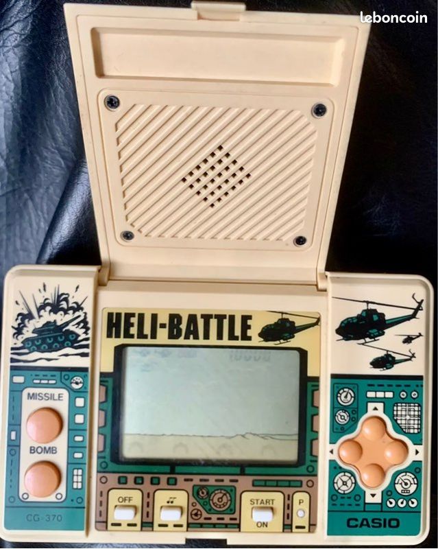 Heli-Battle» Casio CG-370 jeu LCD portable 1987 - Jeux vidéo