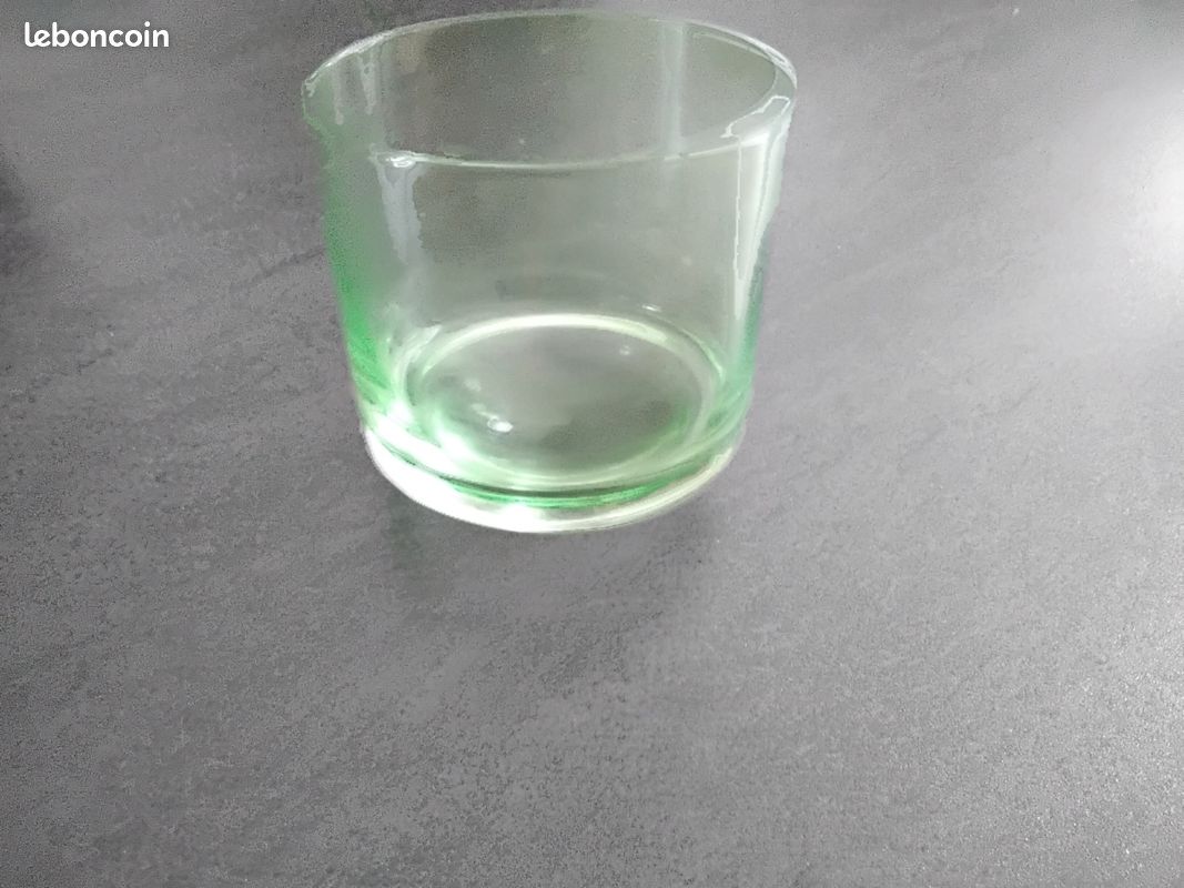 Verre à bascule (image 2)