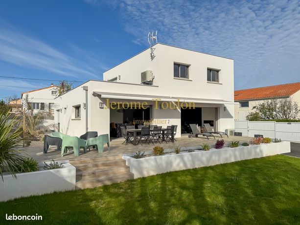 Maison 6 pièces 180 m²