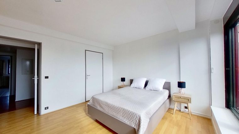 Appartement a louer  - 3 pièce(s) - 82.5 m2 - Surfyn