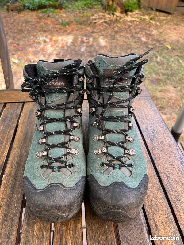 Chaussures de randonnée haute montagne SCARPA femme Chaussures