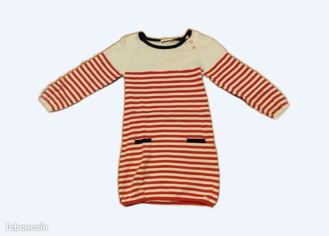 Robe (image 1)