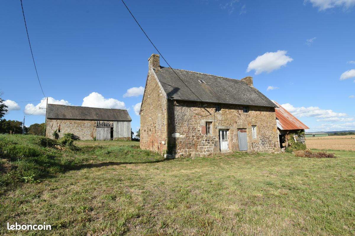 Maison 2 pièces 100 m² · à Saint-Mars-d'Égrenne · 100 m² · 37 000 €