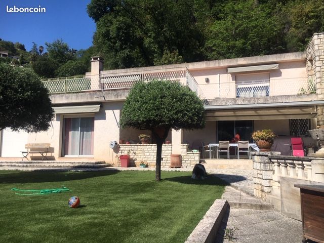 Maison 5 pièces 193 m² · à Cagnes-sur-Mer · 193 m² · 1 235 000 €