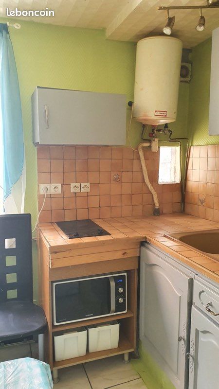 Appartement 2 pièces 25 m² · à Saint-Étienne · 25 m² · 332 €/mois