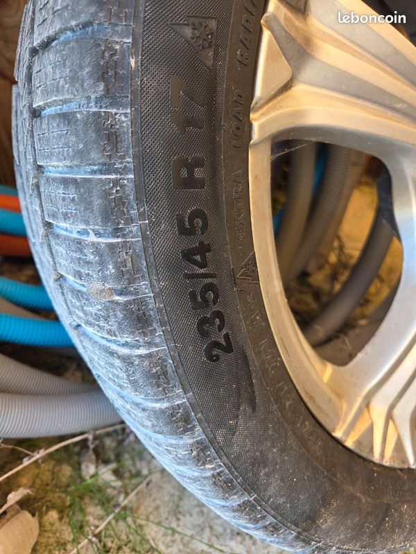 Jante 17p + pneu neige 235 45 R17-97V (image 2)