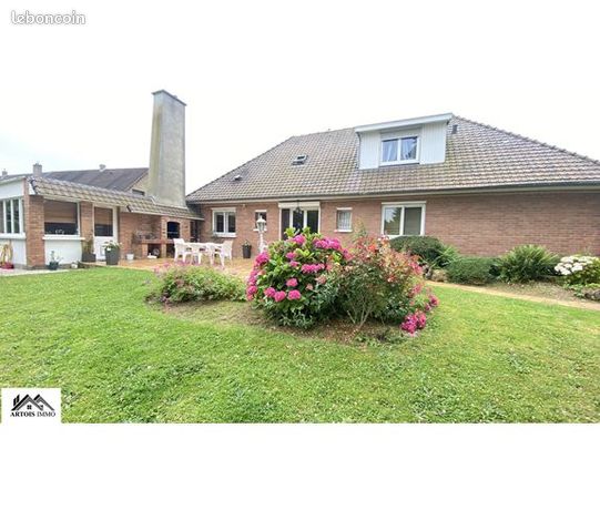 Maison 6 pièces 211 m²