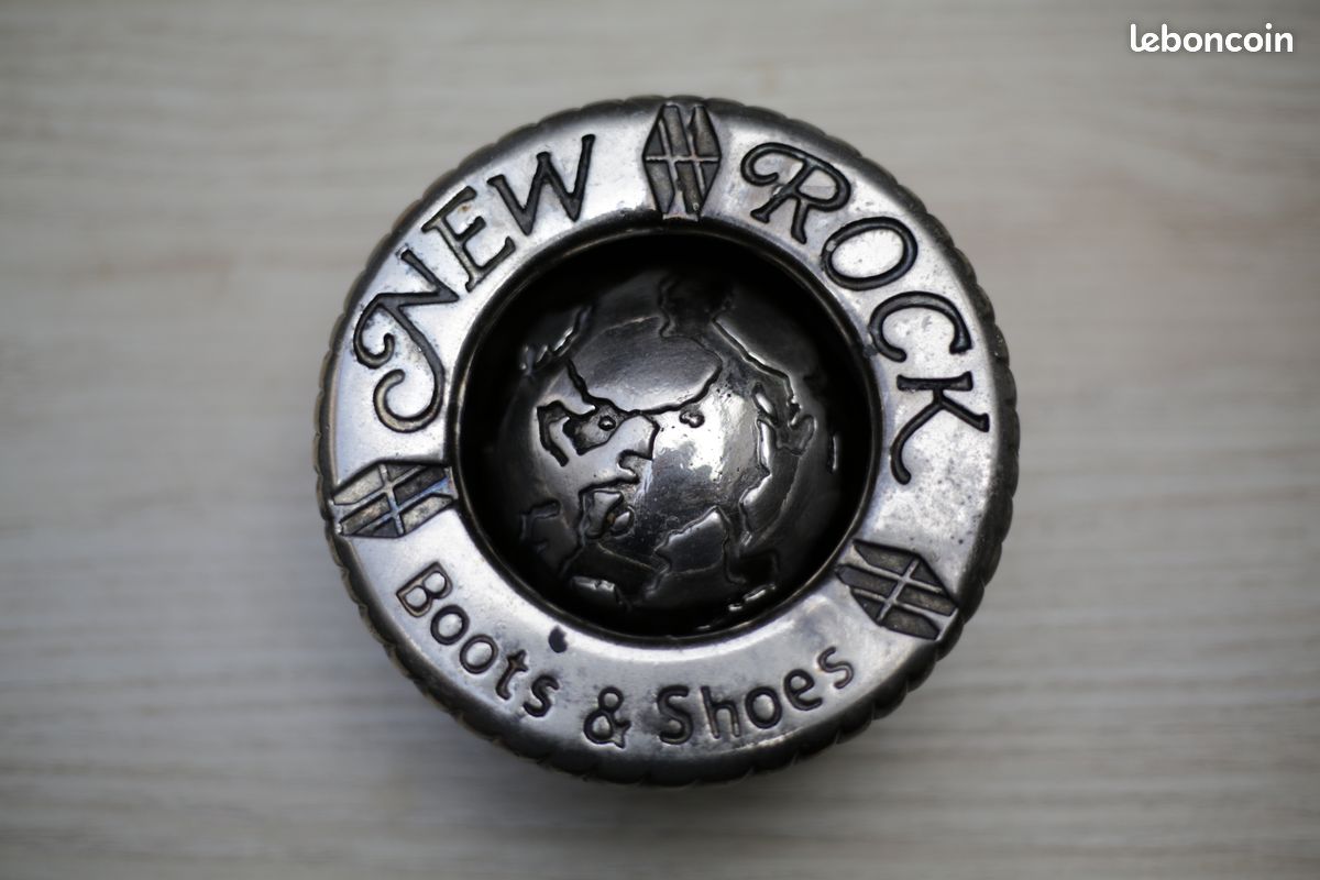 Cendrier métal : New rock boots and shoes (image 2)