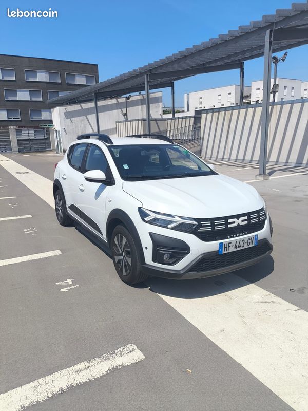 Dacia Sandero TCe 90 GSR2 Stepway Expression Export Algerie (image 1)