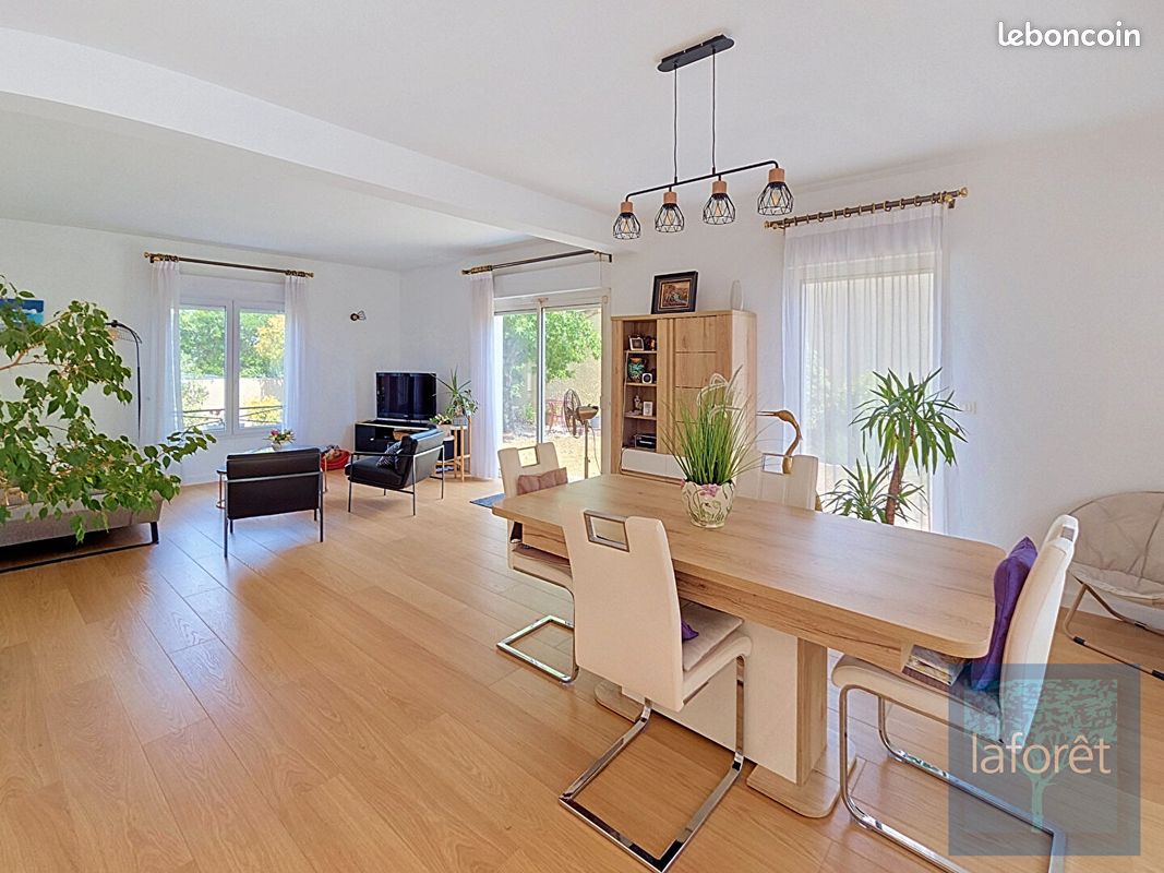 Maison 6 pièces 142 m² · à Pessac · 142 m² · 554 900 €
