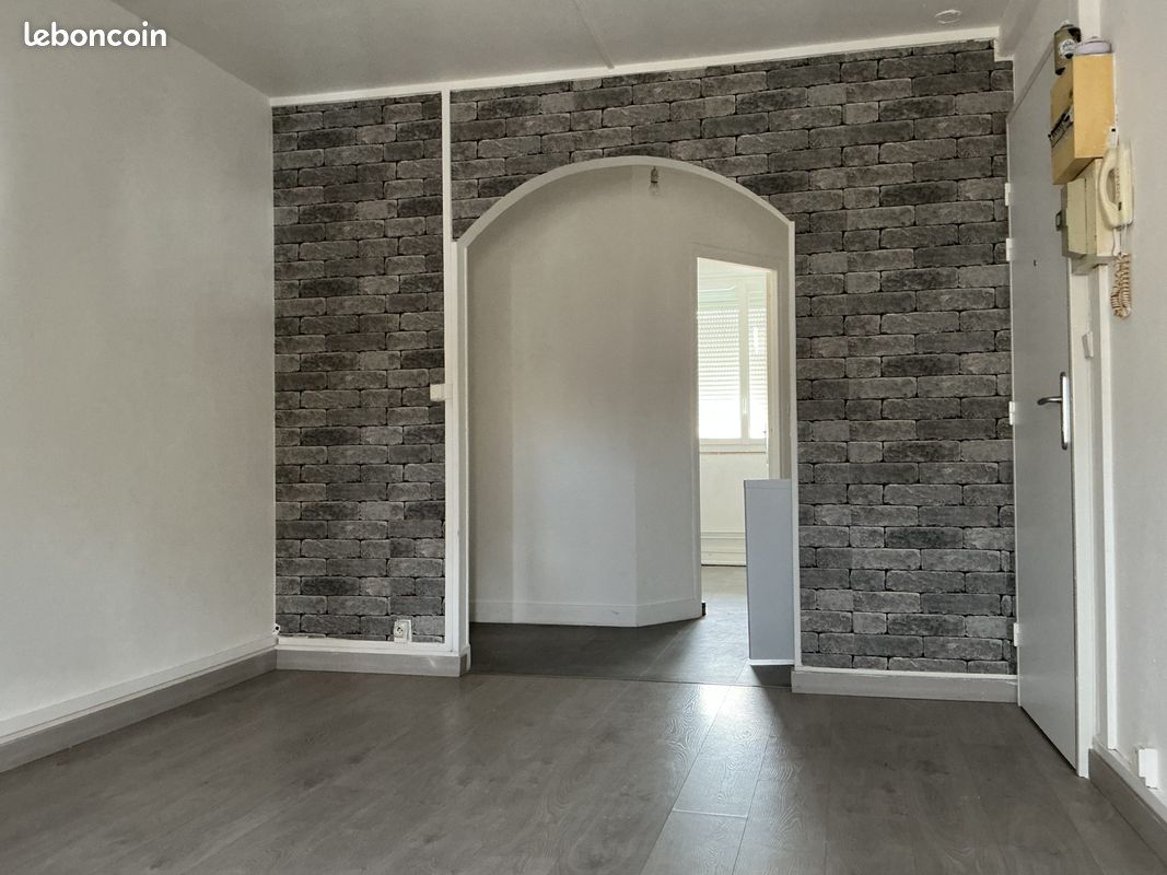 Appartement 1 pièce 22 m² · à Louviers · 22 m² · 416 €/mois