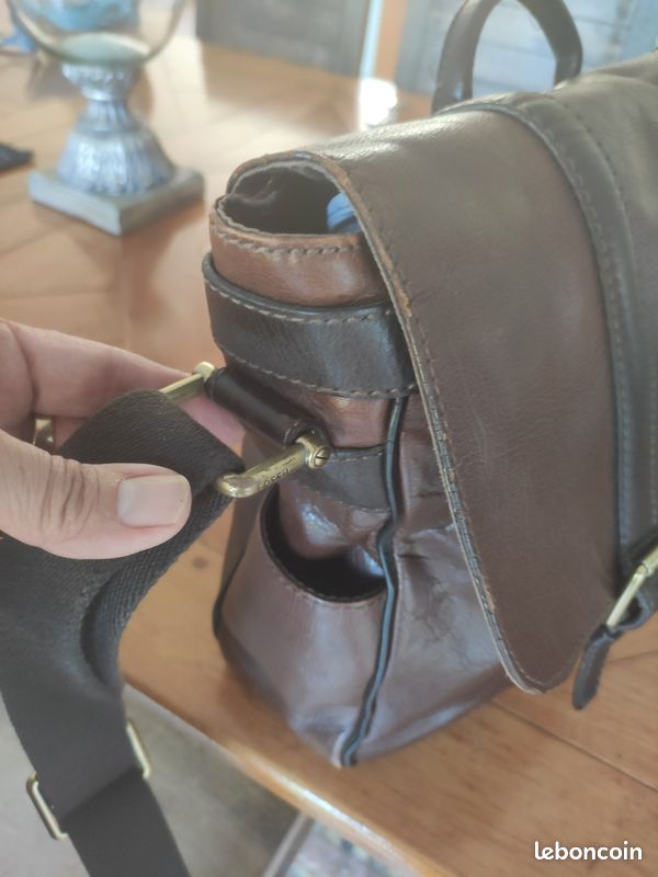 Sac Cartable En Cuir Marron FOSSIL Pour Homme - Occasion En Parfait état - Fermetures éclair Et Magnétique