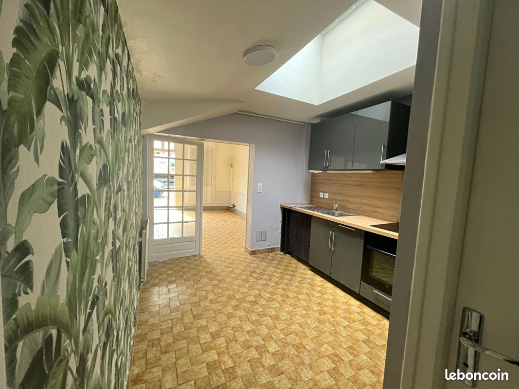 Maison a louer saumur - 2 pièce(s) - 61 m2 - Surfyn